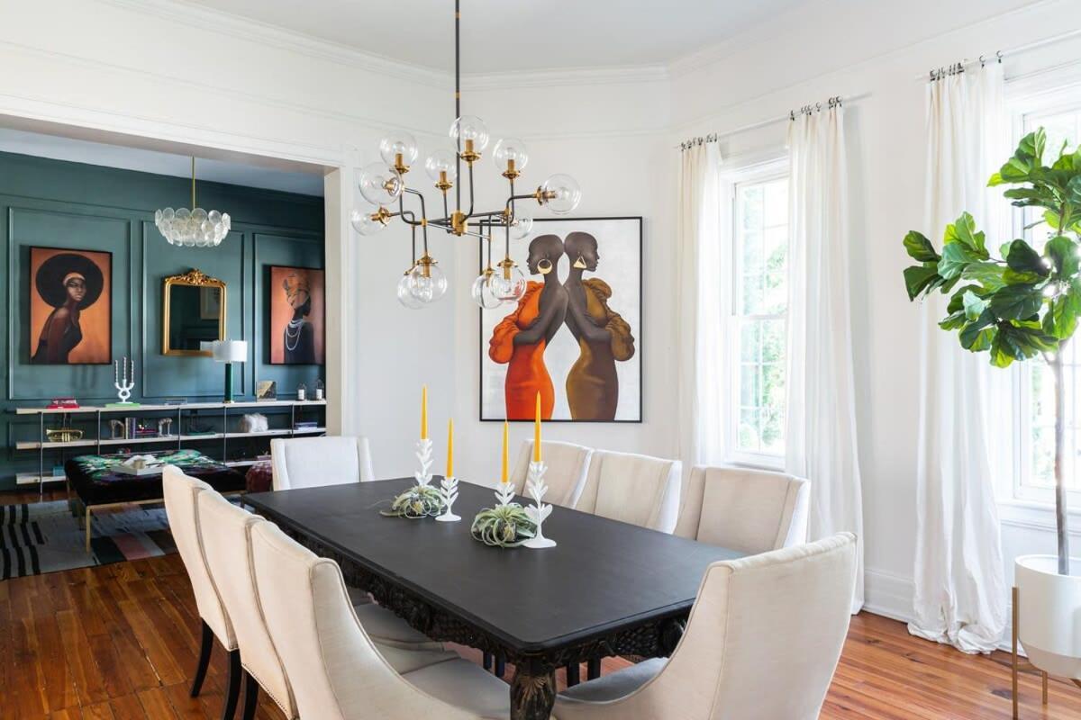 Grand Damn Apartment *